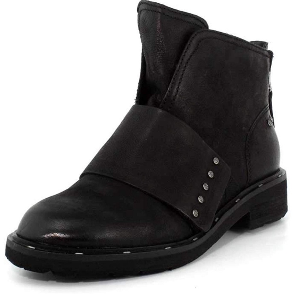 OTBT Frontage ankle boot